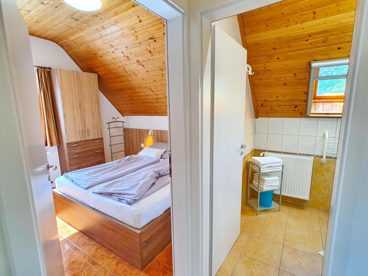 Krisztian Apartmanhaz Вонярцвашхедь Экстерьер фото